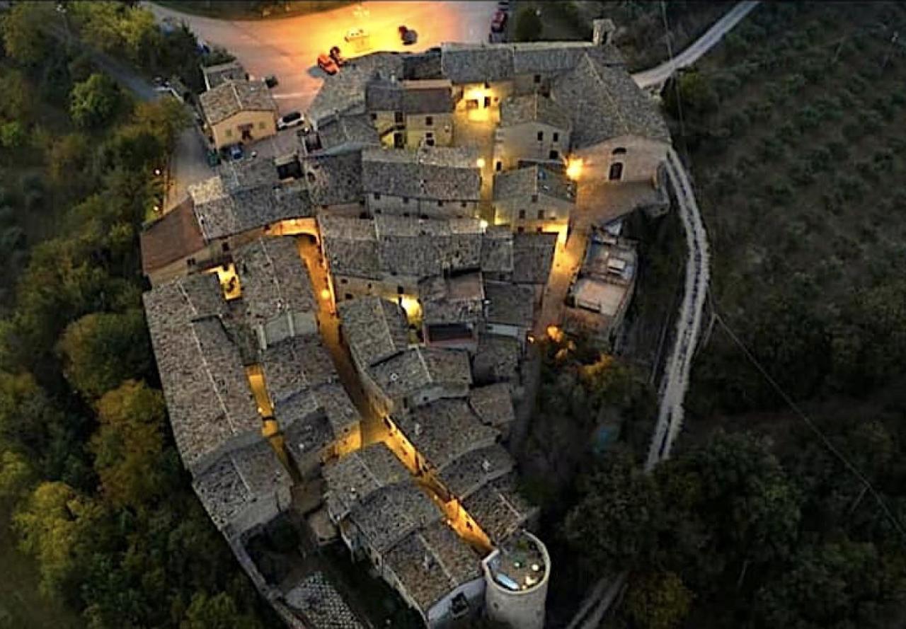 Un Posto Bed and Breakfast Bevagna Buitenkant foto